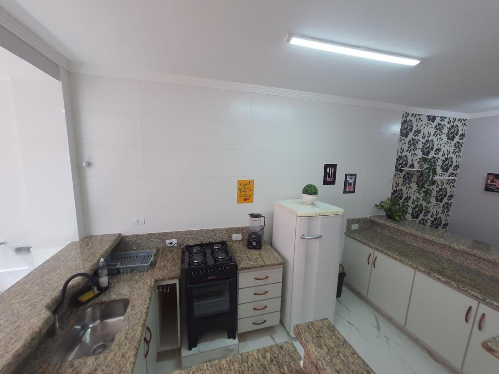 Beira Mar Tupi: Beachfront 2-bedroom With Wi-fi & Parking * Praia Grande (Santos)