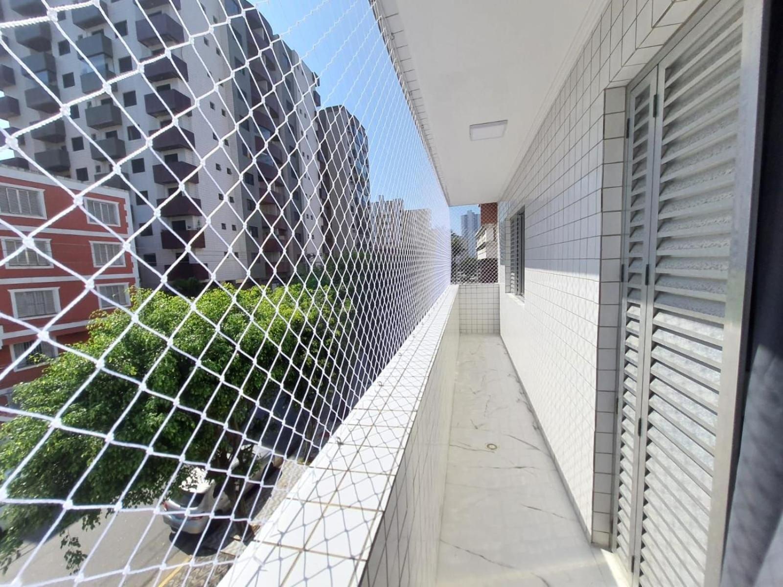 Beira Mar Tupi: Beachfront 2-bedroom With Wi-fi & Parking Apartment *